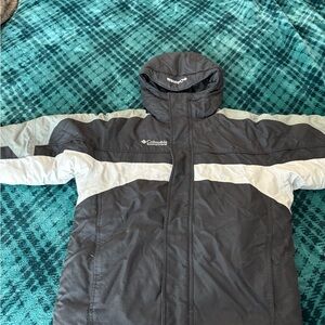 Columbia Black Puffer Jacket with Light Gray Label